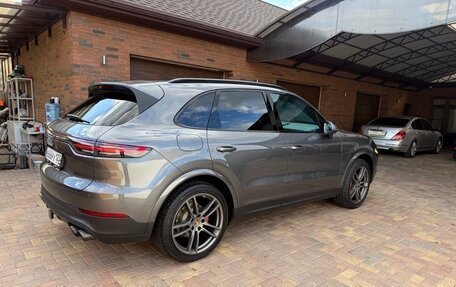 Porsche Cayenne III, 2020 год, 4 990 000 рублей, 4 фотография