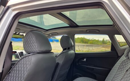 KIA Venga I, 2015 год, 1 350 000 рублей, 10 фотография