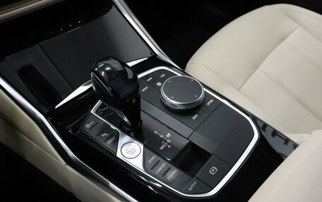 BMW 3 серия, 2021 год, 3 390 000 рублей, 25 фотография