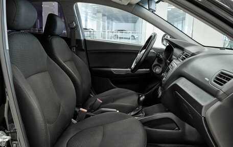 KIA Rio III рестайлинг, 2015 год, 995 000 рублей, 15 фотография