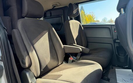 Honda Freed I, 2014 год, 1 219 000 рублей, 18 фотография