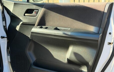 Honda Freed I, 2014 год, 1 219 000 рублей, 15 фотография