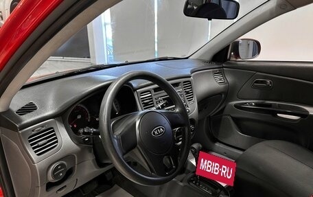 KIA Rio II, 2009 год, 667 000 рублей, 10 фотография