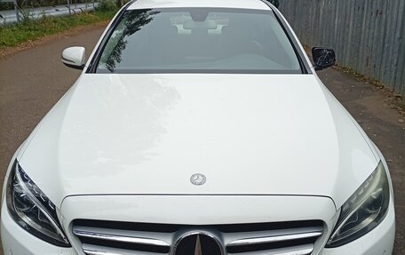 Mercedes-Benz C-Класс, 2014 год, 1 900 000 рублей, 1 фотография