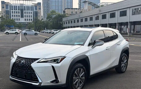 Lexus UX I, 2022 год, 1 фотография