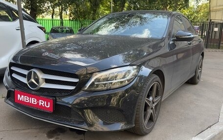 Mercedes-Benz C-Класс, 2019 год, 2 800 000 рублей, 1 фотография