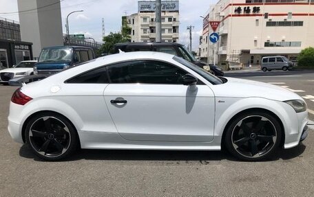 Audi TT, 2014 год, 4 фотография
