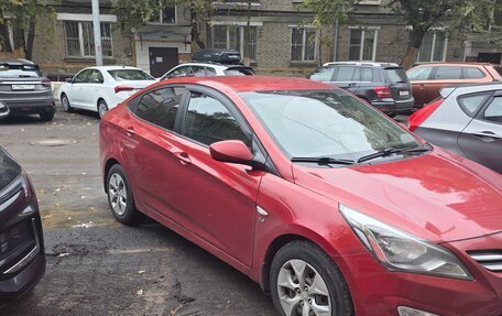 Hyundai Solaris II рестайлинг, 2015 год, 795 000 рублей, 2 фотография