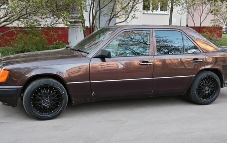 Mercedes-Benz W124, 1986 год, 620 000 рублей, 6 фотография