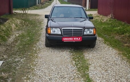 Mercedes-Benz W124, 1986 год, 620 000 рублей, 15 фотография