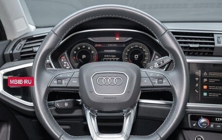 Audi Q3, 2022 год, 2 642 000 рублей, 11 фотография