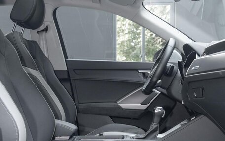 Audi Q3, 2022 год, 2 642 000 рублей, 19 фотография