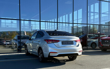 Hyundai Solaris II рестайлинг, 2018 год, 1 290 000 рублей, 8 фотография