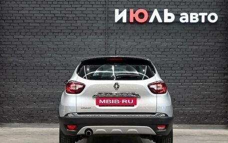 Renault Kaptur I рестайлинг, 2017 год, 1 340 000 рублей, 6 фотография