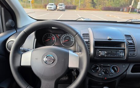 Nissan Note II рестайлинг, 2010 год, 700 000 рублей, 12 фотография