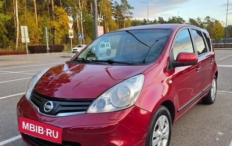 Nissan Note II рестайлинг, 2010 год, 700 000 рублей, 3 фотография