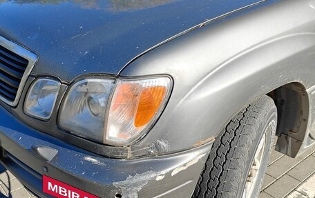 Lexus LX II, 1998 год, 900 000 рублей, 8 фотография
