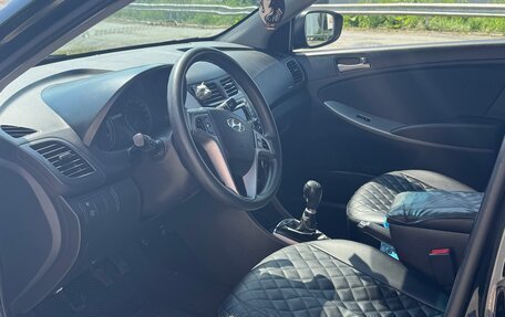 Hyundai Solaris II рестайлинг, 2016 год, 850 000 рублей, 9 фотография