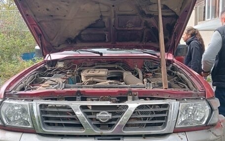 Nissan Patrol, 1998 год, 420 000 рублей, 4 фотография