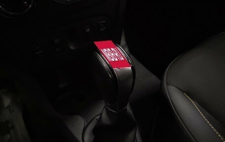 Renault Sandero II рестайлинг, 2020 год, 1 319 000 рублей, 25 фотография