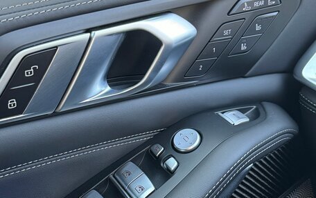 BMW X7, 2023 год, 13 400 000 рублей, 18 фотография