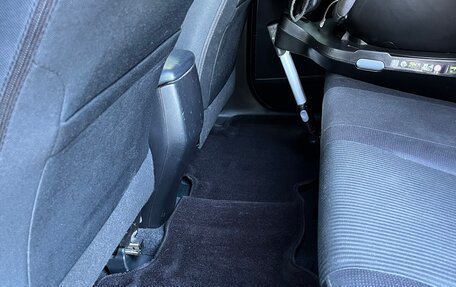 Toyota RAV4, 2014 год, 1 990 000 рублей, 21 фотография