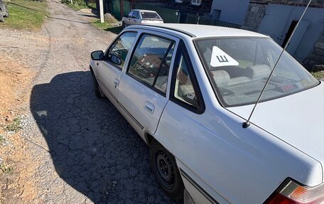 Daewoo Nexia I рестайлинг, 2003 год, 120 000 рублей, 4 фотография