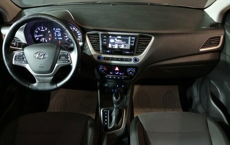 Hyundai Solaris II рестайлинг, 2018 год, 1 170 000 рублей, 9 фотография