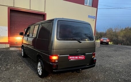 Volkswagen Transporter T4, 2000 год, 750 000 рублей, 6 фотография