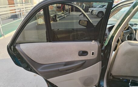 Mazda Protege, 2003 год, 300 000 рублей, 6 фотография