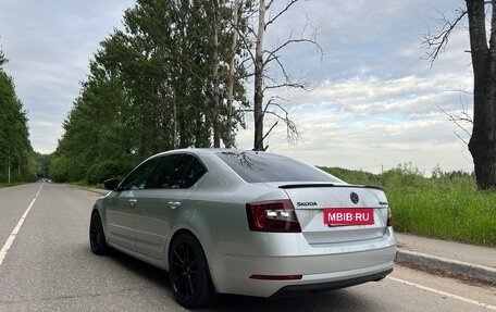 Skoda Octavia, 2017 год, 1 570 000 рублей, 4 фотография