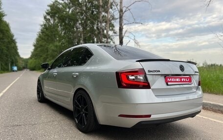 Skoda Octavia, 2017 год, 1 570 000 рублей, 9 фотография
