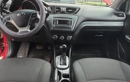 KIA Rio III рестайлинг, 2015 год, 1 055 000 рублей, 2 фотография