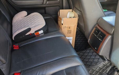 Volkswagen Touareg III, 2005 год, 500 000 рублей, 34 фотография