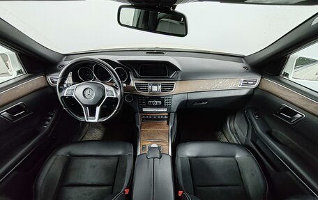 Mercedes-Benz E-Класс, 2013 год, 1 690 000 рублей, 14 фотография