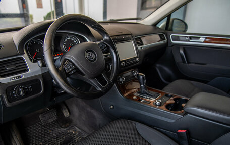 Volkswagen Touareg III, 2013 год, 2 950 000 рублей, 13 фотография
