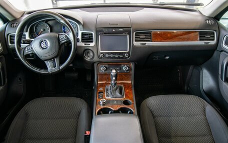 Volkswagen Touareg III, 2013 год, 2 950 000 рублей, 17 фотография