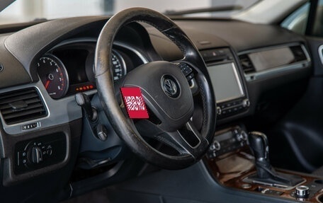 Volkswagen Touareg III, 2013 год, 2 950 000 рублей, 14 фотография