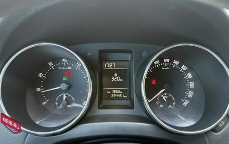 Skoda Yeti I рестайлинг, 2011 год, 695 000 рублей, 15 фотография