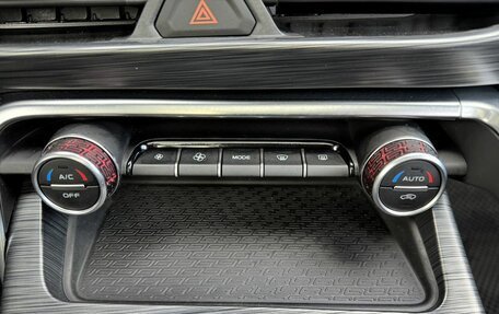 Geely Tugella FY11, 2023 год, 2 700 000 рублей, 11 фотография