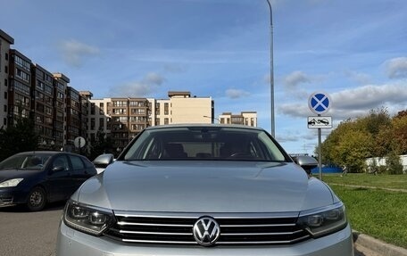 Volkswagen Passat B8 рестайлинг, 2016 год, 2 000 000 рублей, 1 фотография