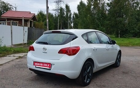 Opel Astra J, 2011 год, 550 000 рублей, 5 фотография