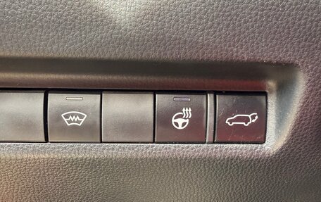 Toyota RAV4, 2021 год, 3 100 000 рублей, 10 фотография