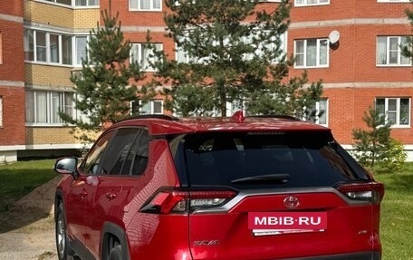 Toyota RAV4, 2021 год, 3 100 000 рублей, 3 фотография