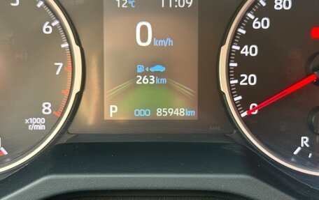 Toyota RAV4, 2021 год, 3 100 000 рублей, 17 фотография