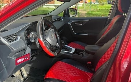 Toyota RAV4, 2021 год, 3 100 000 рублей, 15 фотография