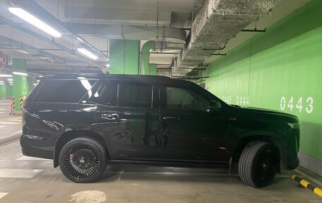 Cadillac Escalade V, 2023 год, 14 500 000 рублей, 4 фотография