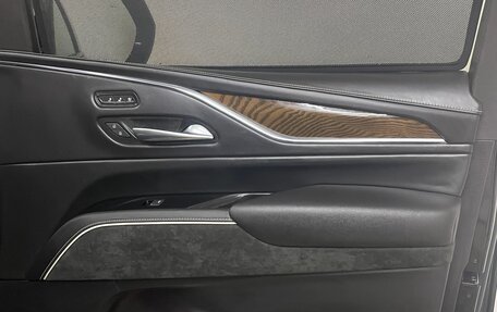 Cadillac Escalade V, 2023 год, 14 500 000 рублей, 26 фотография