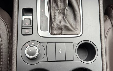 Volkswagen Touareg III, 2011 год, 1 570 000 рублей, 38 фотография