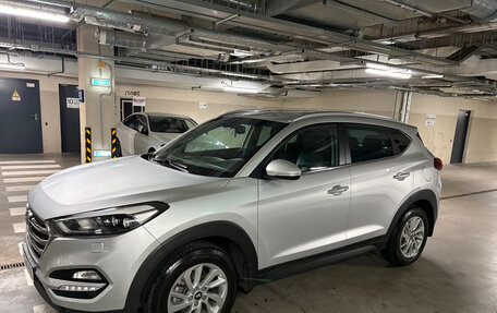 Hyundai Tucson III, 2017 год, 1 700 000 рублей, 2 фотография